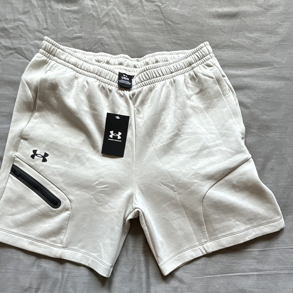 Under Armour Unstoppable Fleece Men's White Loose Shorts L Drawstring Pockets