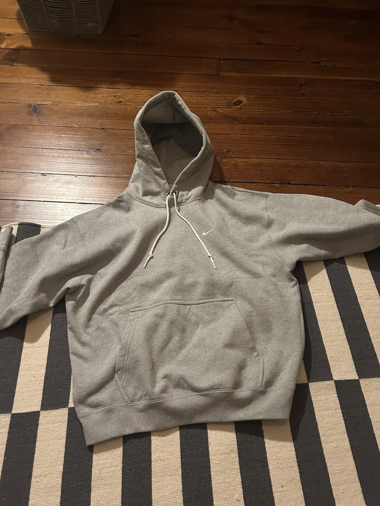 Nike Sportswear Solo Swoosh Men's Fleece Pullover Hoodie DX1355-063 Size Medium