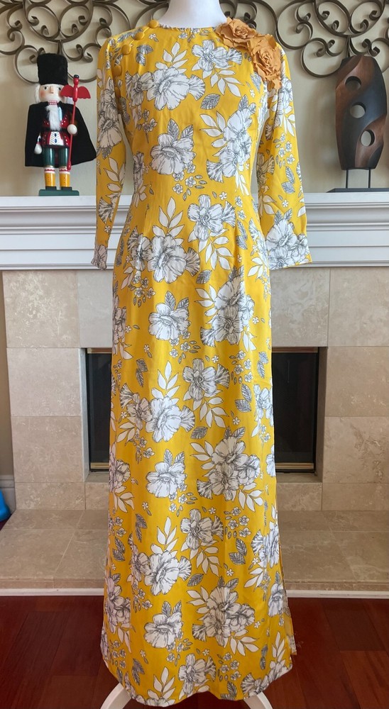 Ao Dai Vietnamese with Pants