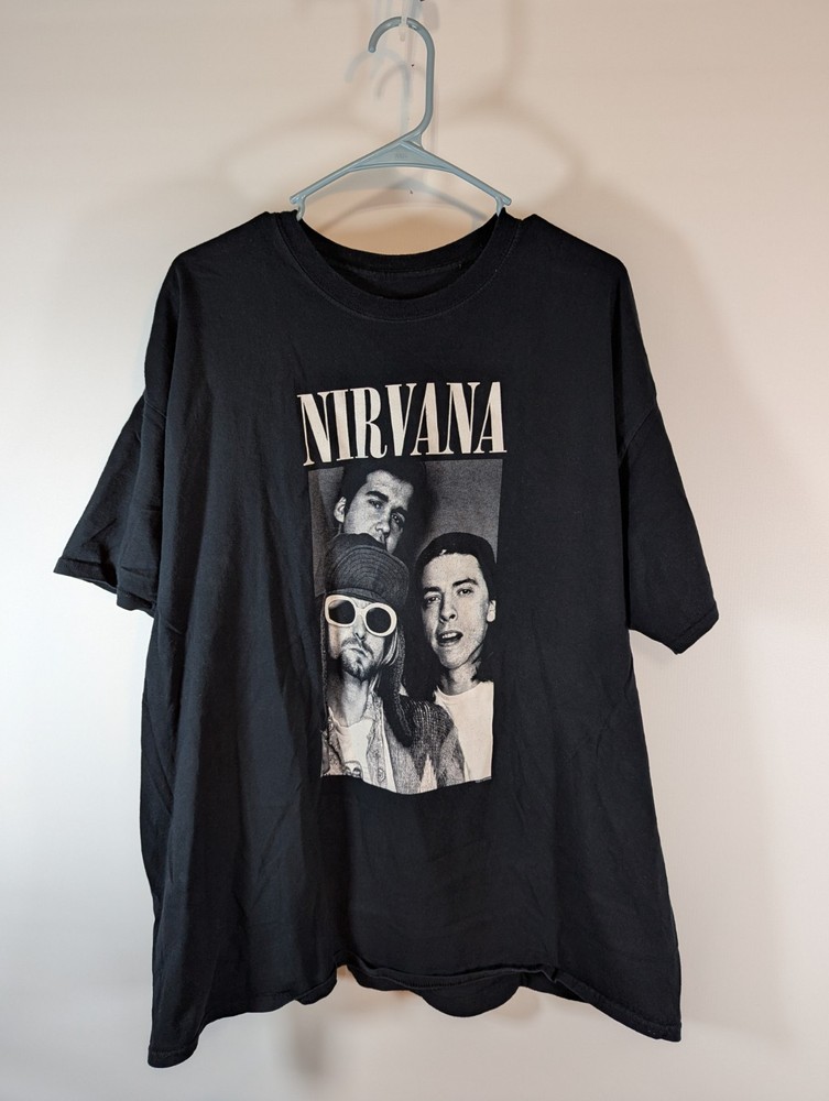 Nirvana Black Short Sleeve T-Shirt XL Adult Size Big Graphic