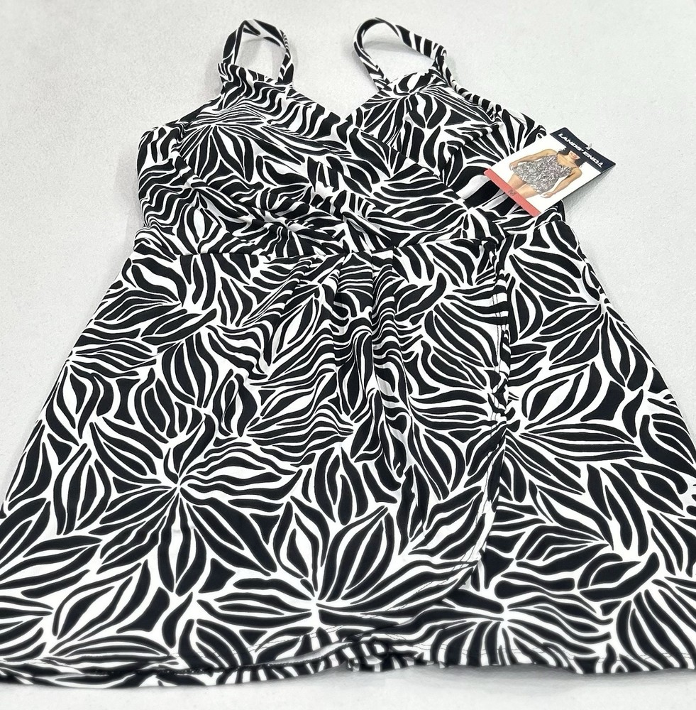 Lands' End Women's UPF 50 Removable Cups Swim Dress, Black, Size M