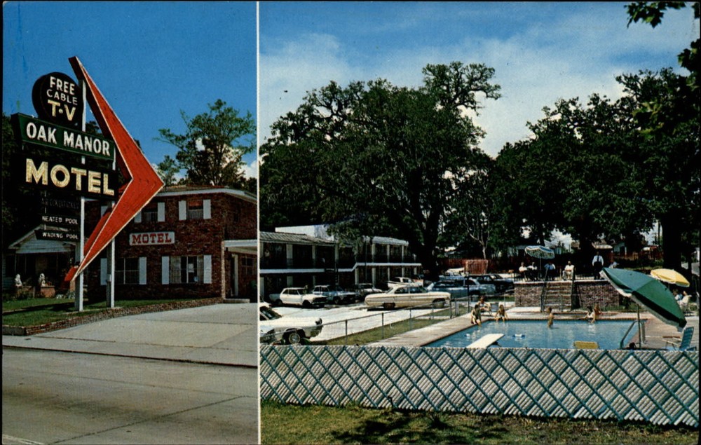 Biloxi Mississippi Oak Manor Motel swimming pool Route 90 ~ 1950-60s postcard