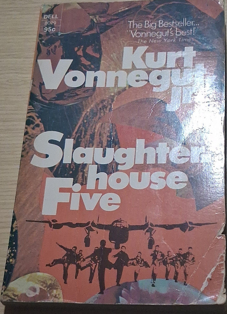 Kurt Vonnegut Jr. Slaughterhouse-Five Dell Delta Series Vintage Paperback 1975