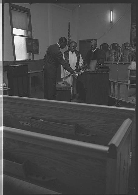Photo:Nat King Cole 1950s Church Interior Scene People in Pew and Pulpit