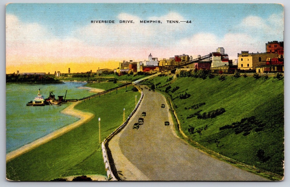 Memphis Tennessee~Riverside Drive Along Mississippi River~Vintage Linen Postcard