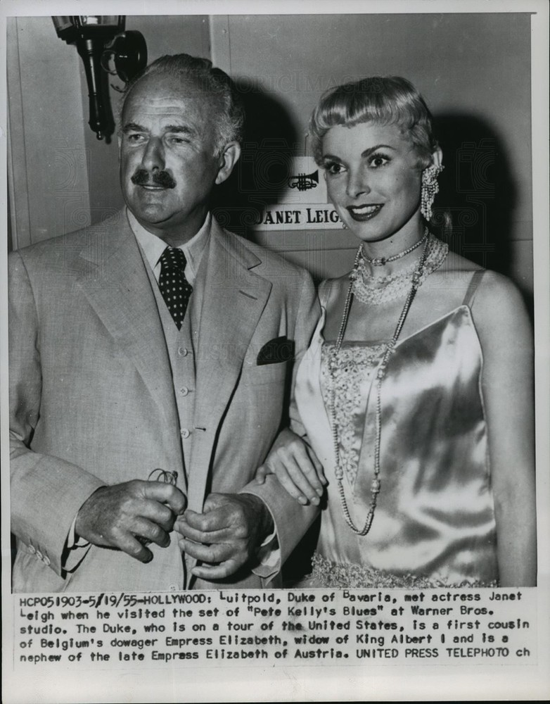 1955 Press Photo Duke of Bavaria Luitpold & Janet Leigh at Pete Kelly Blues set