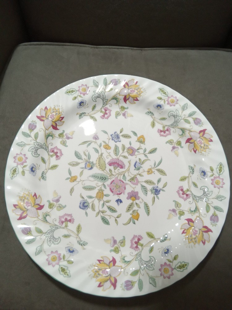 Minton Haddon Hall Green Bone China 13-Inch Chop Plate