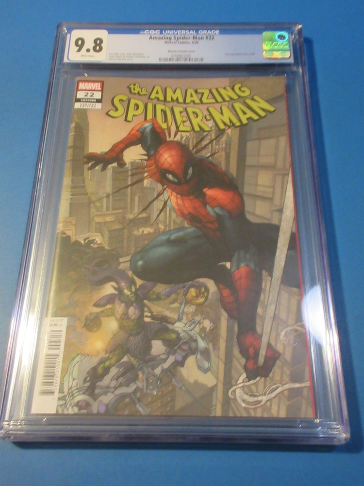 Amazing Spider-man #22 Rare 1:25 Bianchi variant CGC 9.8 NM/M Gorgeous Gem Wow