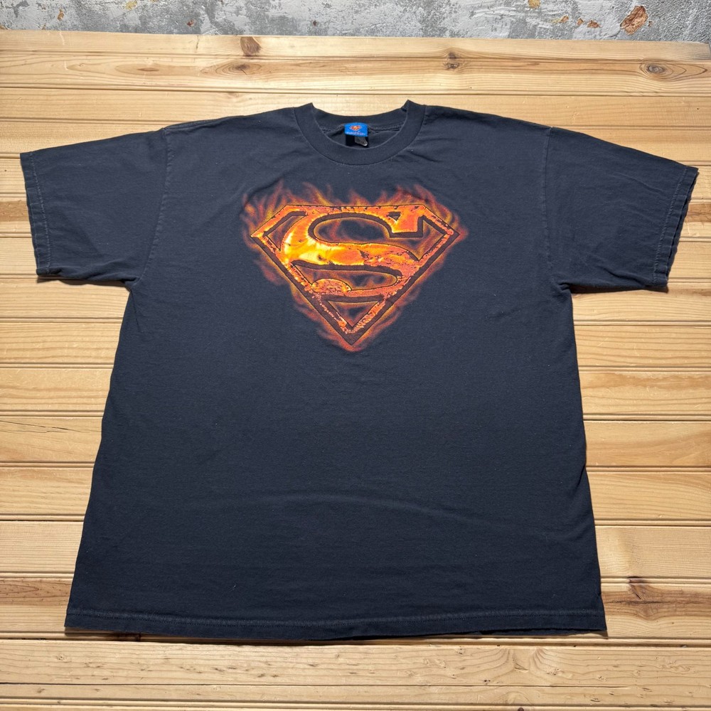 Vintage Y2K Superman Flaming Logo Man of Steel DC Comics Superhero T-Shirt - XL