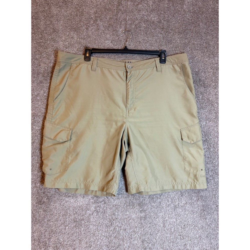 Magellan Outdoors Mens Cargo Shorts Khaki Size 42 Outdoor Hiking Fishing Casual