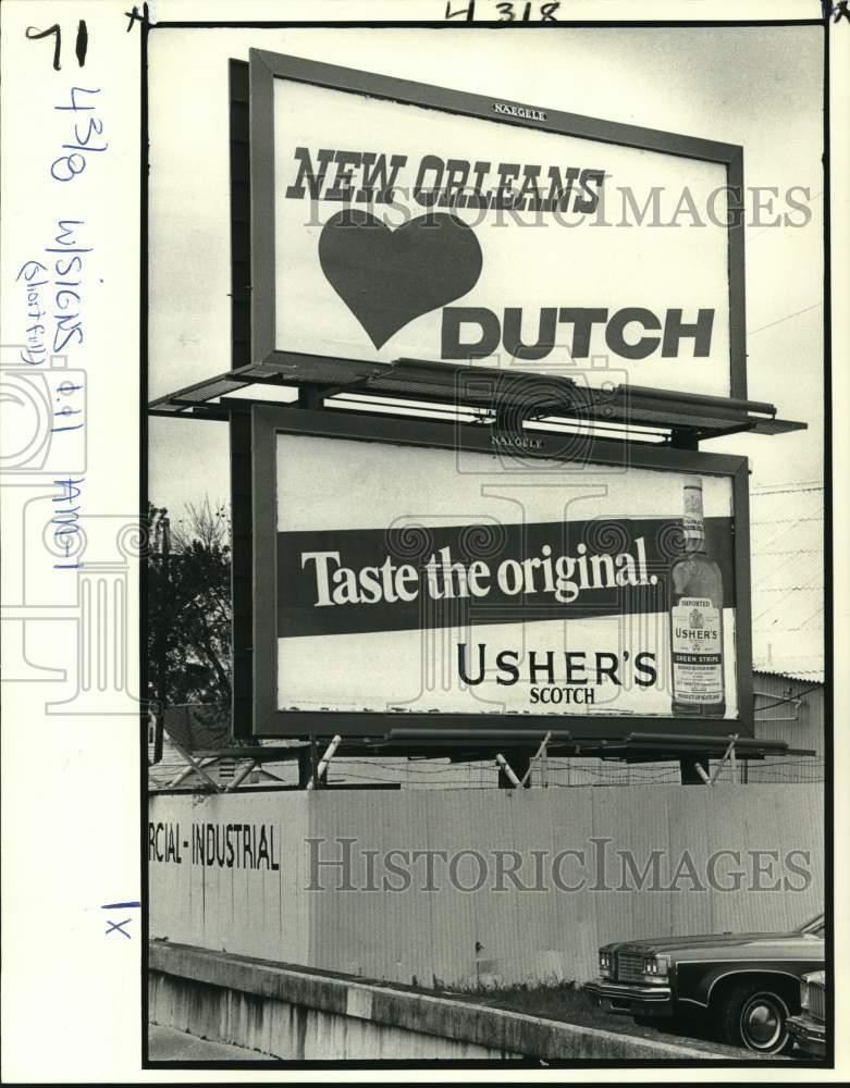 1983 Press Photo Billboard sign welcoming New Orleans Mayor Dutch Morial home