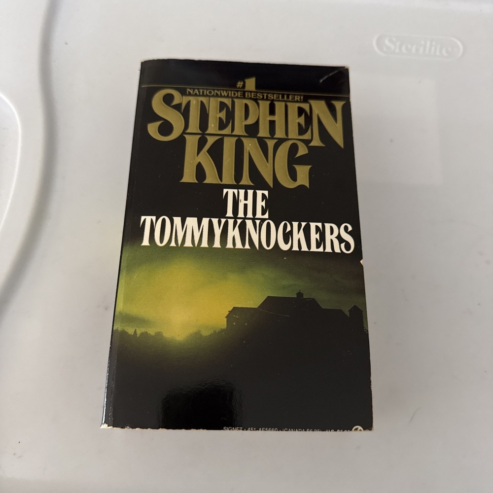 The Tommyknockers Stephen King 1988 First Edition 1st Printing Paperback Horror