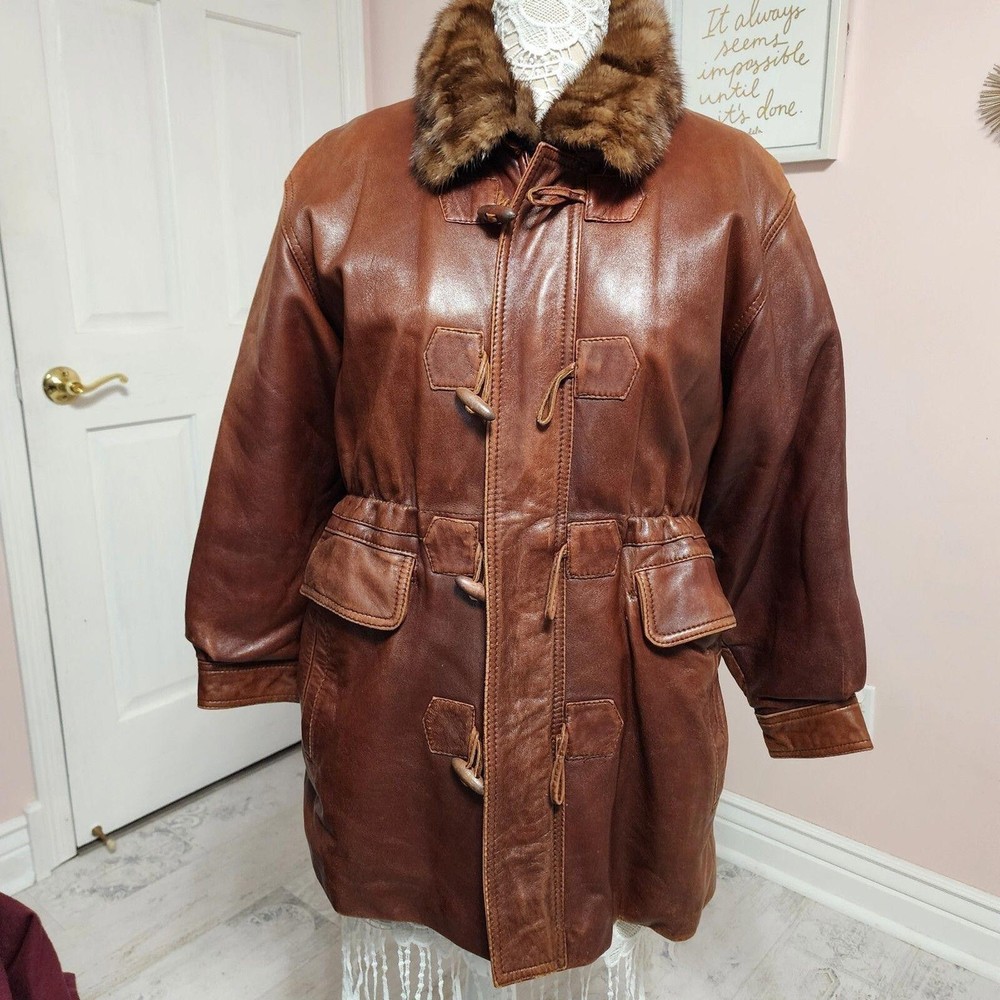 EUC Belisian VINTAGE toggle zip fur and leather coat jacket fur liner remove (