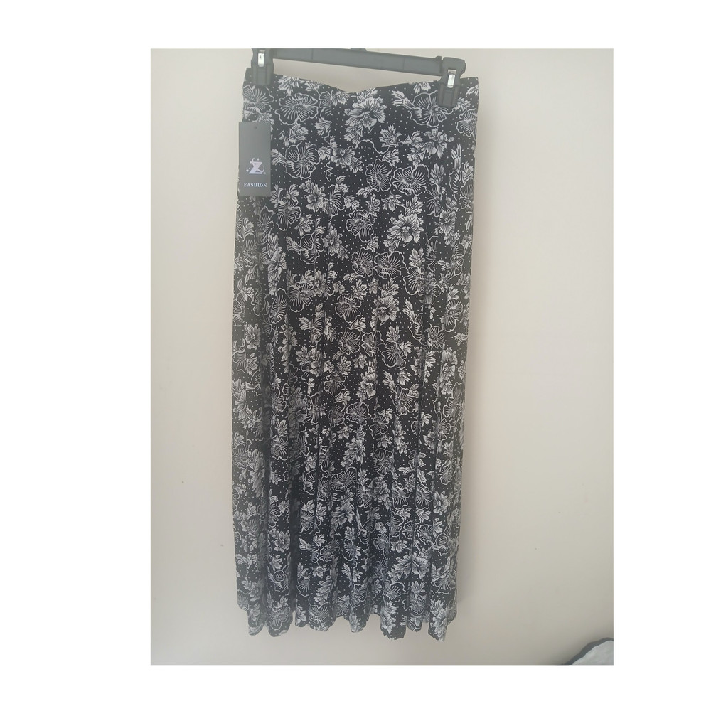 Z Fashion Floral Pleated Long Skirt A-Line Elastic Waist Black White L
