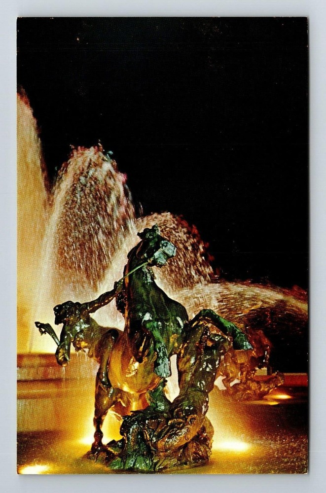 Kansas City MO-Missouri, JC Nichols Memorial Fountain, Statue, Vintage Postcard