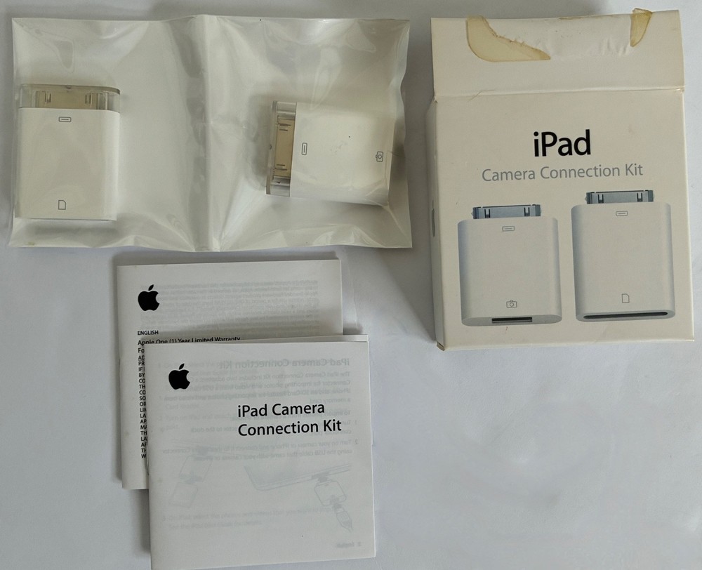 Apple iPad Camera Connection Kit 30 Pin MC531ZM/A SD Card USB Adapter OEM