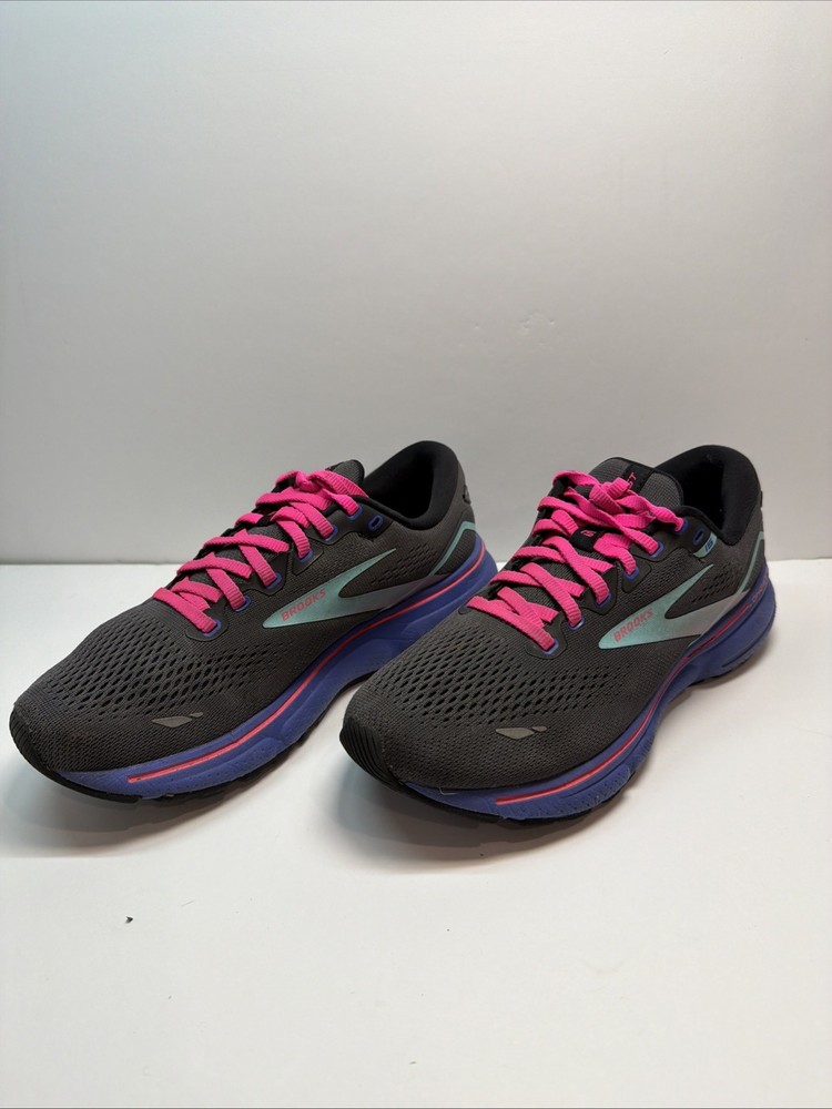 Brooks Ghost 15 Womens Athletic Gym Running Shoes Sneakers Gray Pink Blue 8.5