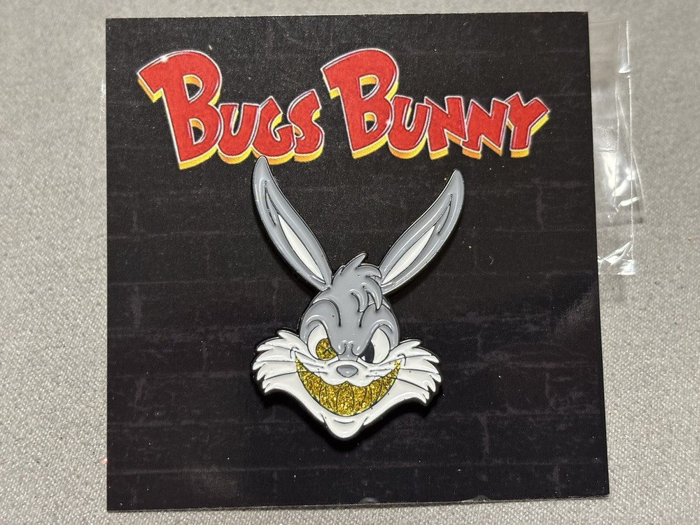Bugs Bunny Scare Bear Face Looney Tunes Hat Pin by Pinzcity