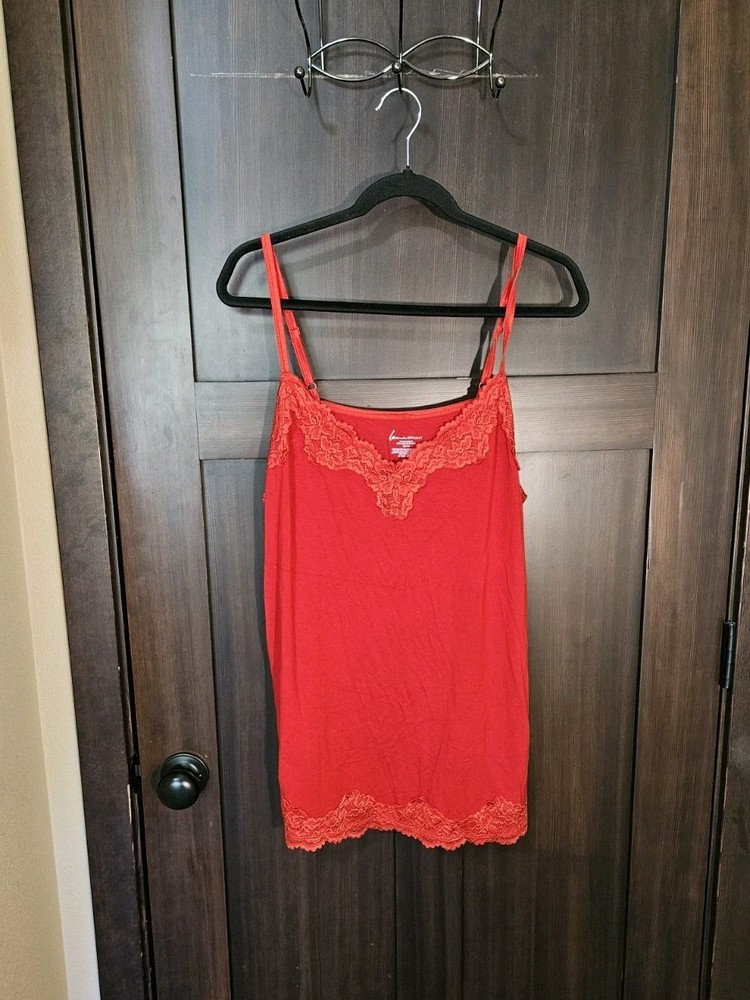 EUC Women's Plus  Lace Trimmed Red Stretch Knit Cami Tank Top Size 22/24 3X