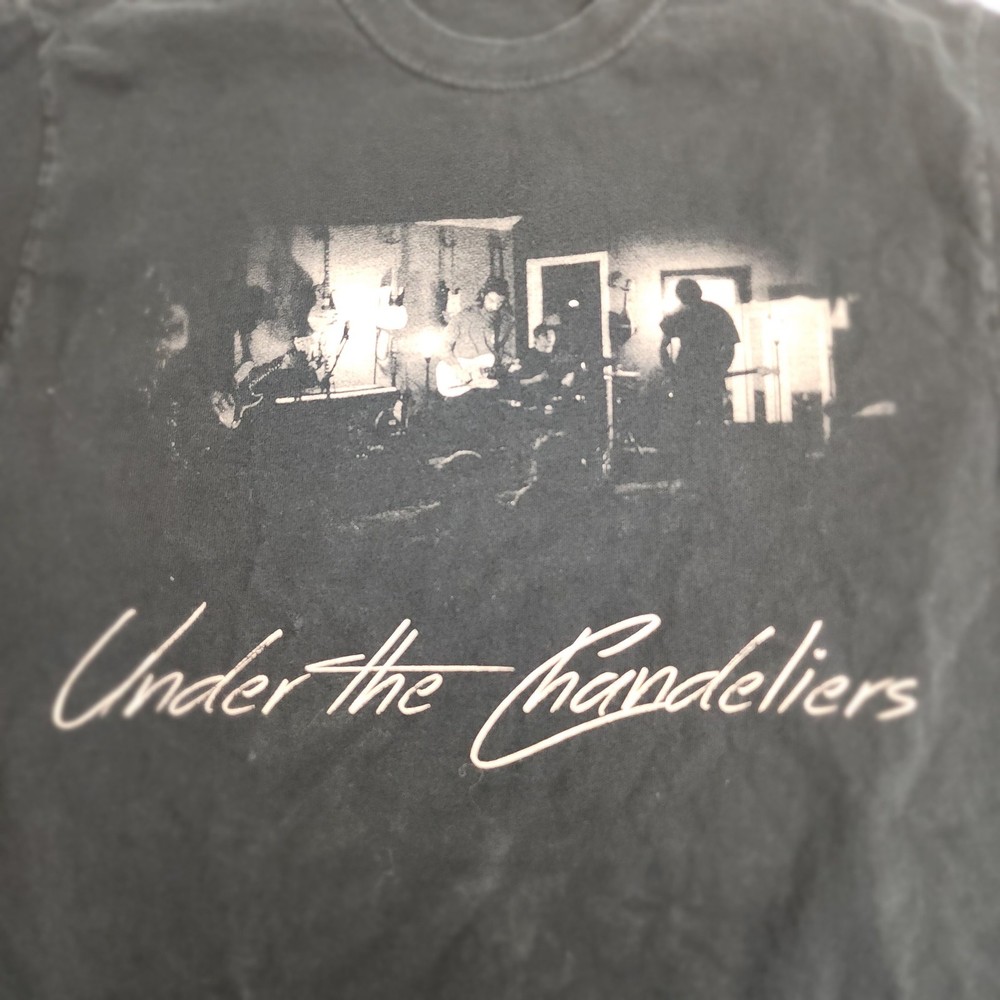 Under the Chandeliers Pop-Funk Music Band Black Short Sleeve T-Shirt Mens Size S