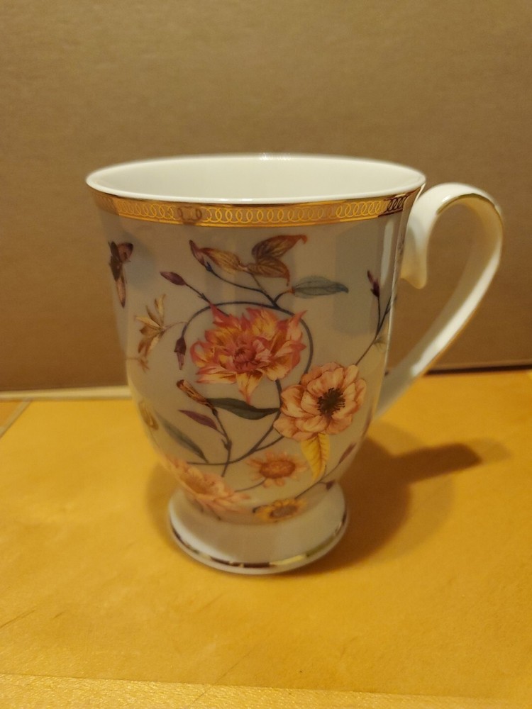 GRACE TEAWARE Fine Porcelian Blue Flower Floral Coffee Cup Mug Gold Rim