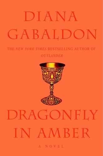Dragonfly in Amber - Hardcover, by Gabaldon Diana - Acceptable c