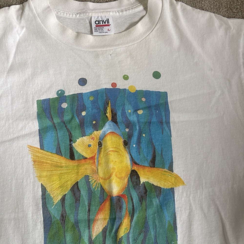Anvil Cayman Islands Fish Graphic Men's White TShirt Size L Short Sleeve vintage