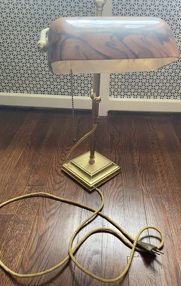 Antique Banker's Lamp Marbled Glass Shade Pull Chain Gold Metallic Finish