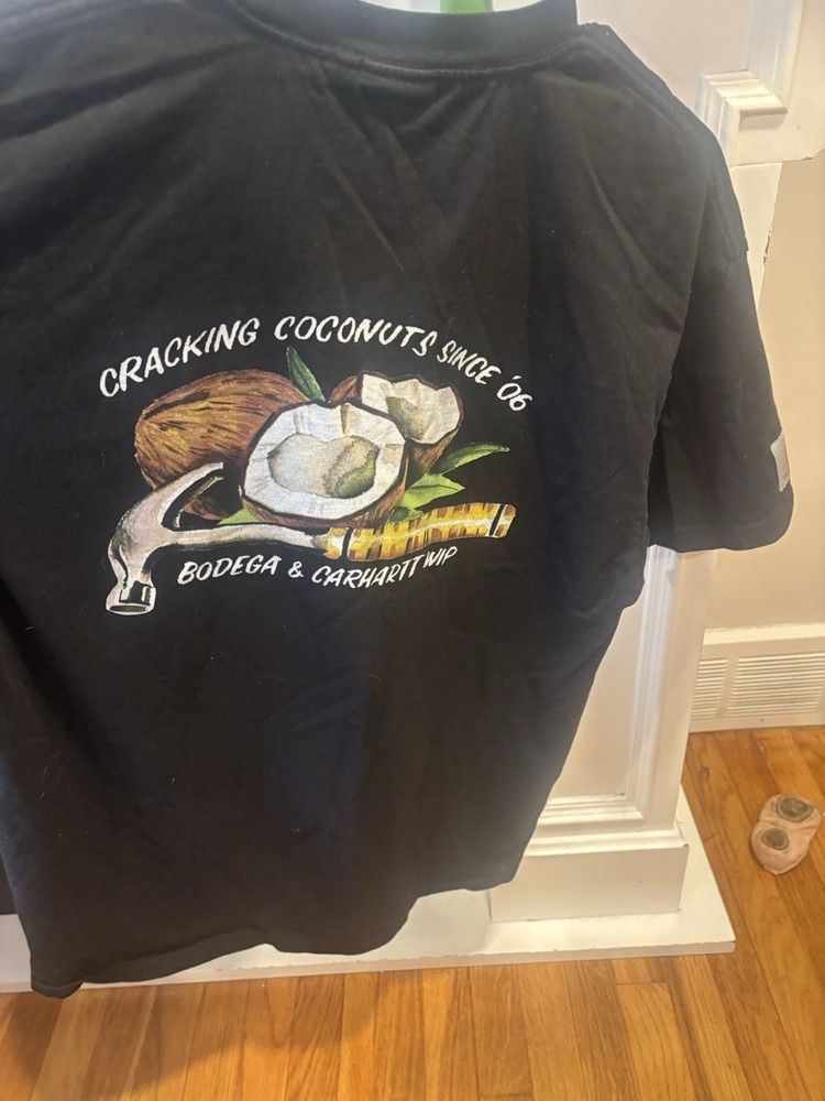 Exclusive 15 Years Bodega And Carhart WIP Cracking Coconuts Since 06 Size Large