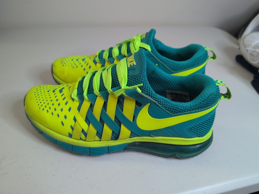 Size 10 - Nike Fingertrap Max NRG Turbo Green