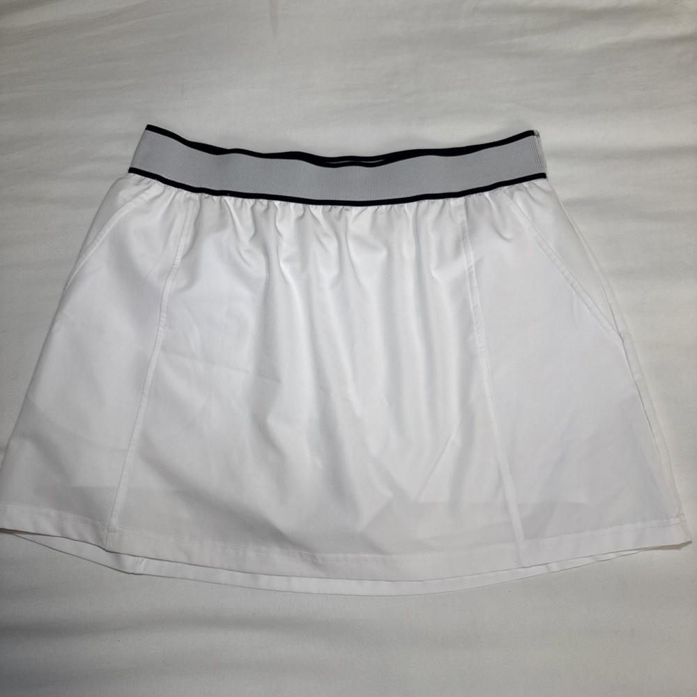 90 Degrees By Reflex Womens White Citylite Fury Golf Skort Size L Pull On EUC