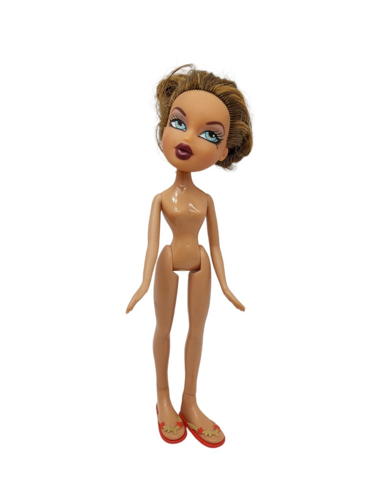 Bratz Yasmin Doll 2001 with Brown Blue Hair Purple Lips Nude MGA