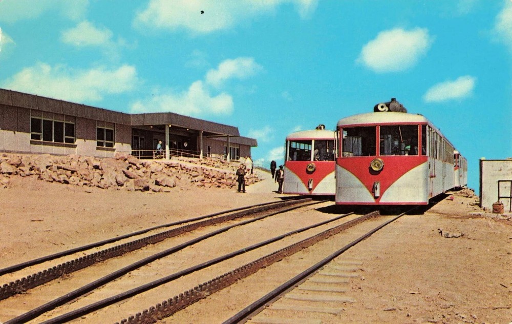 Cog Trains & Summit House - Pikes Peak Colorado CO - Postcard