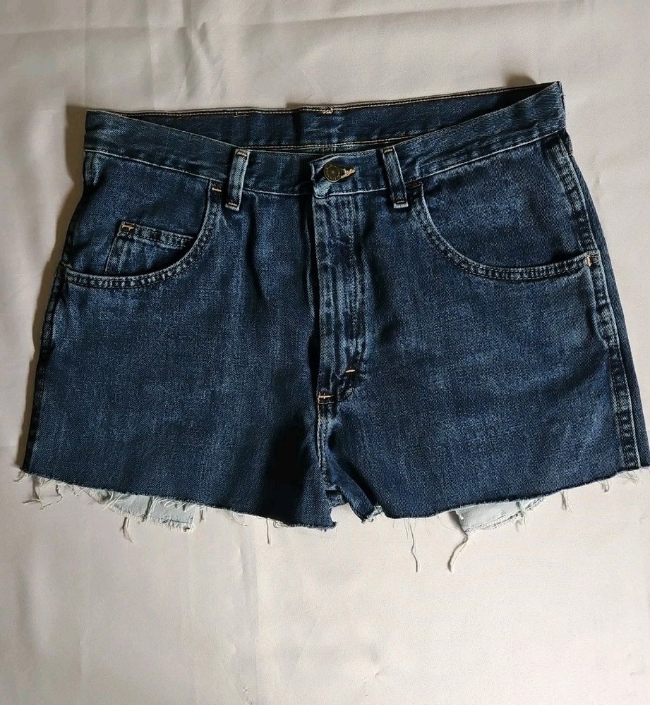 Wrangler Women's Denim Booty Shorts Blue Jeans Frayed Cut Offs Size 32