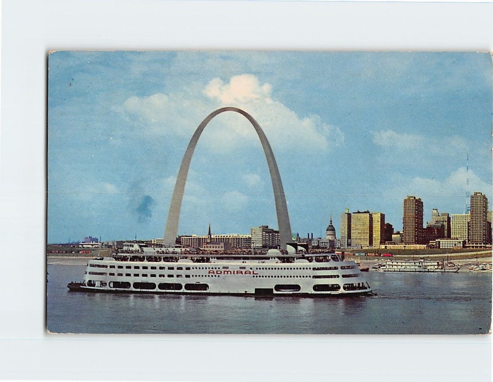 Postcard St. Louis The Gateway To The West St. Louis Missouri USA