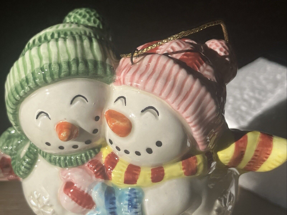 Fitz and Floyd Frosty Folks Skating Snowmen Porcelain Christmas Ornament 2001  