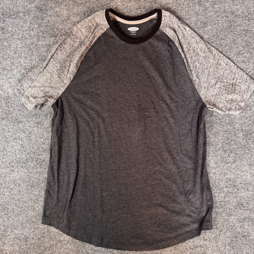 Old Navy Baseball Raglan Shirt Mens M Soft Washed Gray Long Sleeve Tee