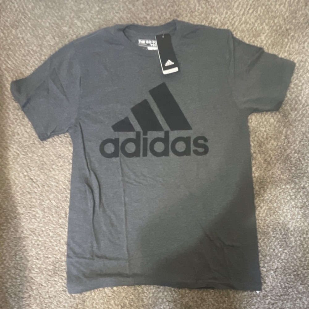 adidas The Go-To T SS Men's Logo T-Shirt Dark Gray Heather Size M