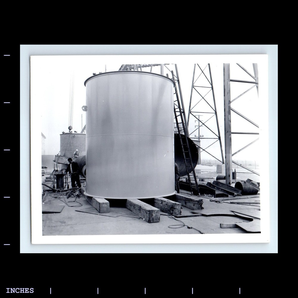Old Vintage Photo MEN CONSTRUCTION WORKERS GIANT TANK OCCUPATIONAL