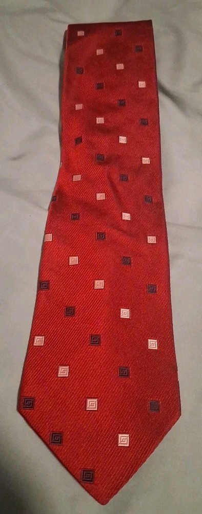 VINTAGE Tommy Hilfiger Red and Blue Tie Necktie 100% Silk W 3.75