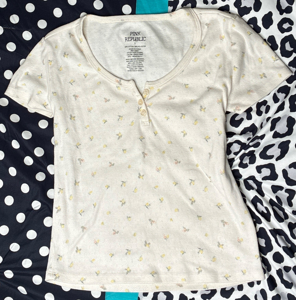 Pink Republic S White Henley Top Lemon Floral Print Short Sleeve