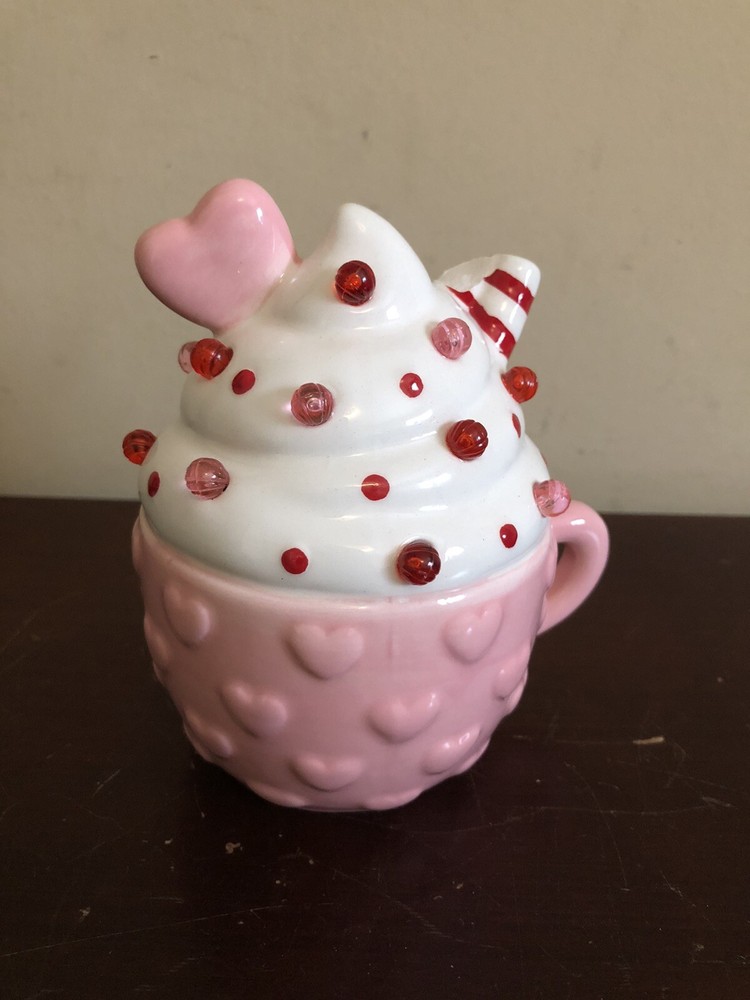 Hot Cocoa LED Pink Mug with Whip Cream & Hearts NWOT