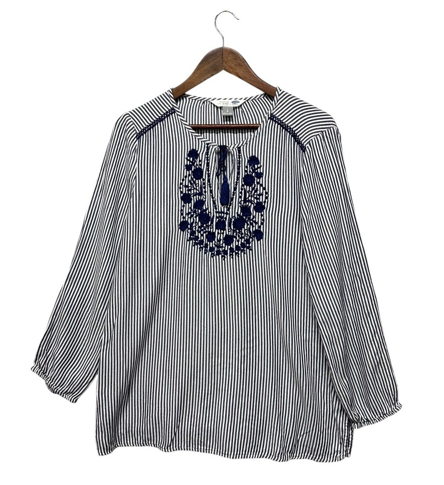 Old Navy The Tunic Shirt Women Size Large Blue Stripe Floral Embroidery Soft Top