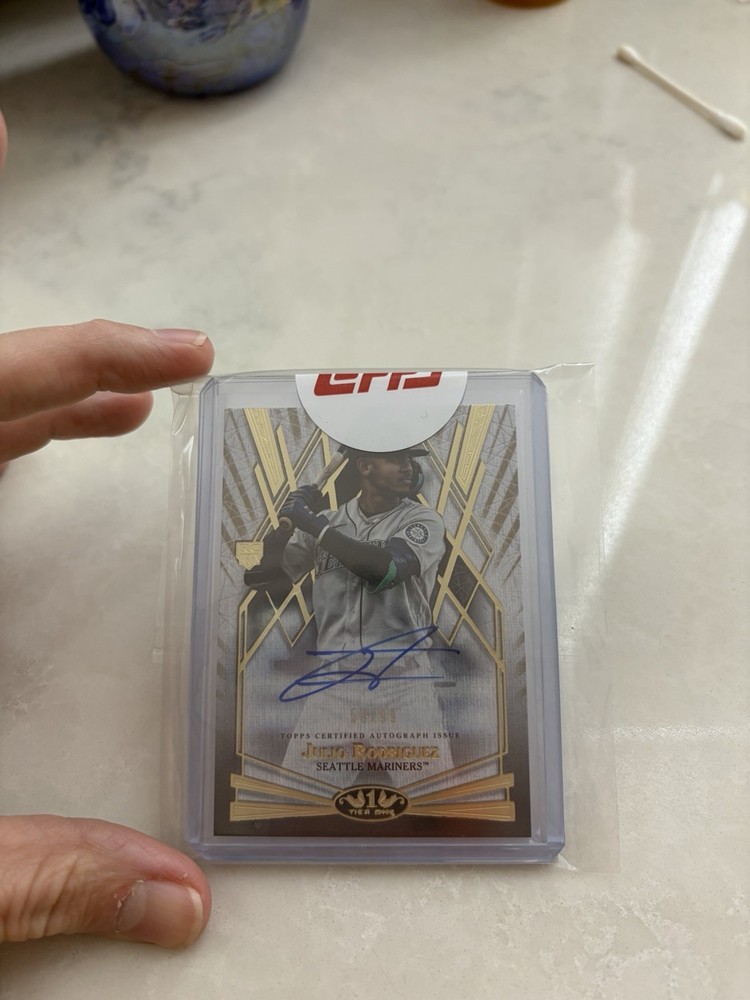 2022 Topps Tier One - Breakout Autographs Julio Rodriguez #BOA-JRO /99 (AU, RC)