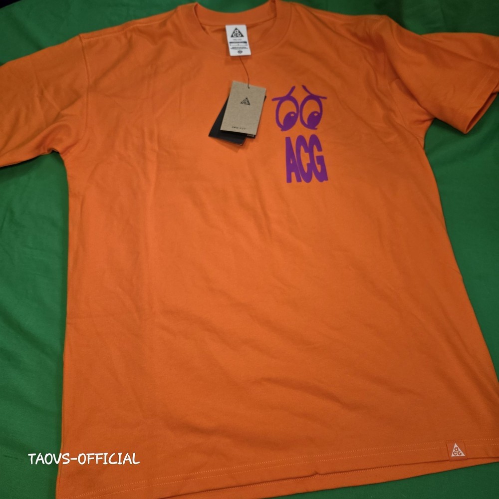 Men’s Nike ACG All Conditions Gear Don’t Look Down Graphic Short Sleeve Size S