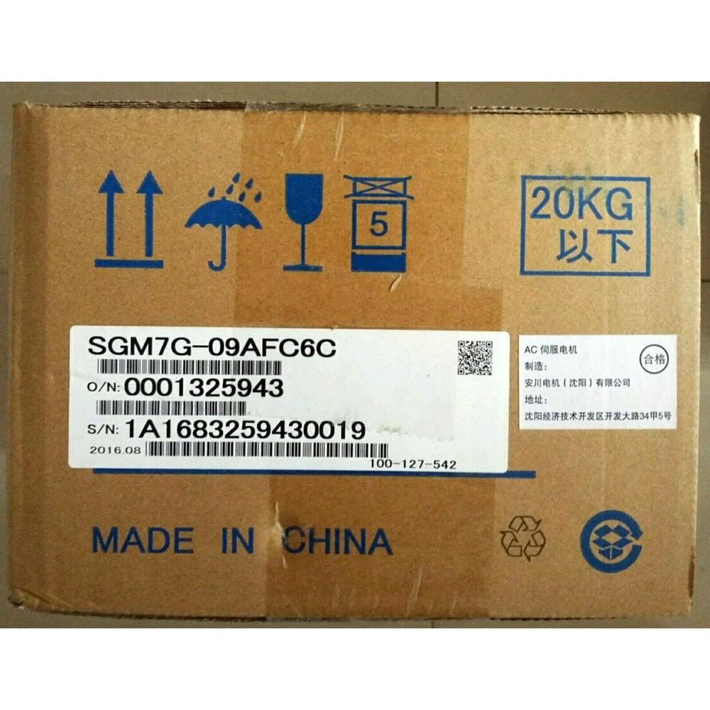 one NEW   SGM7G-09AFC6C Servo Motor in box Fast Ship  #F5