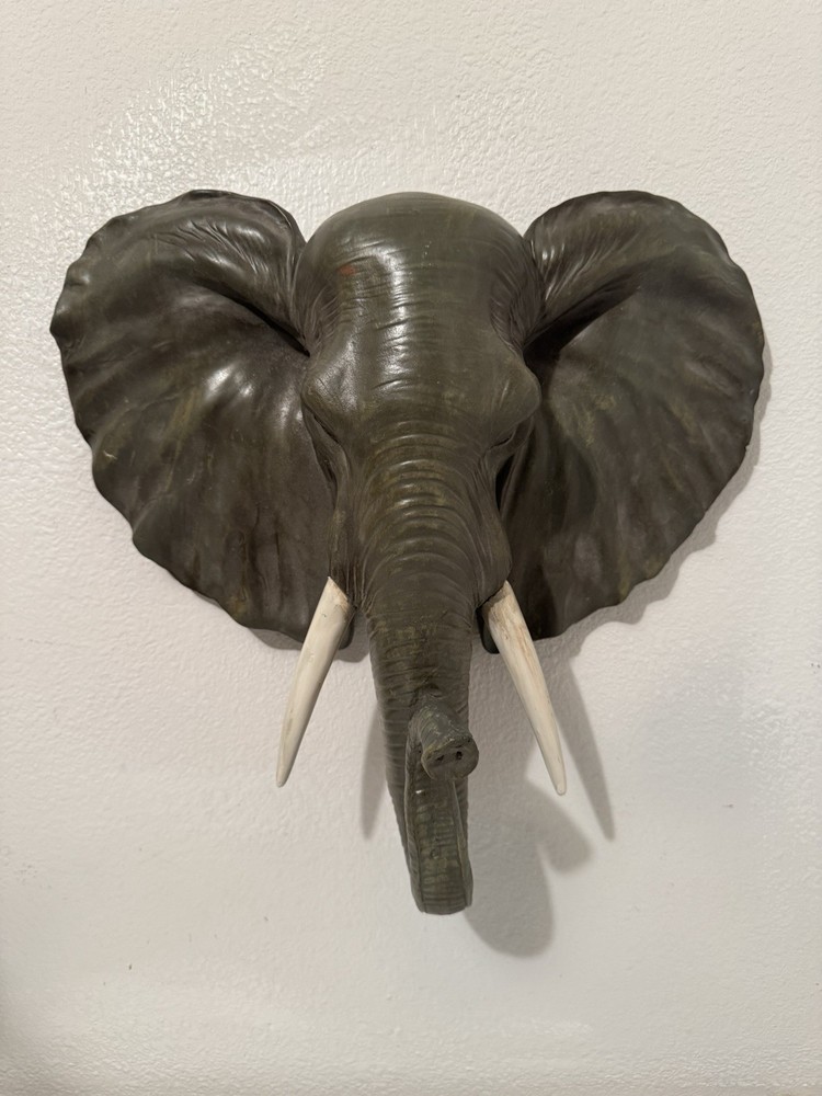3D Wall Art 14” Gray Elephant Head Resin Wall Mount Decoration - Animal - Safari