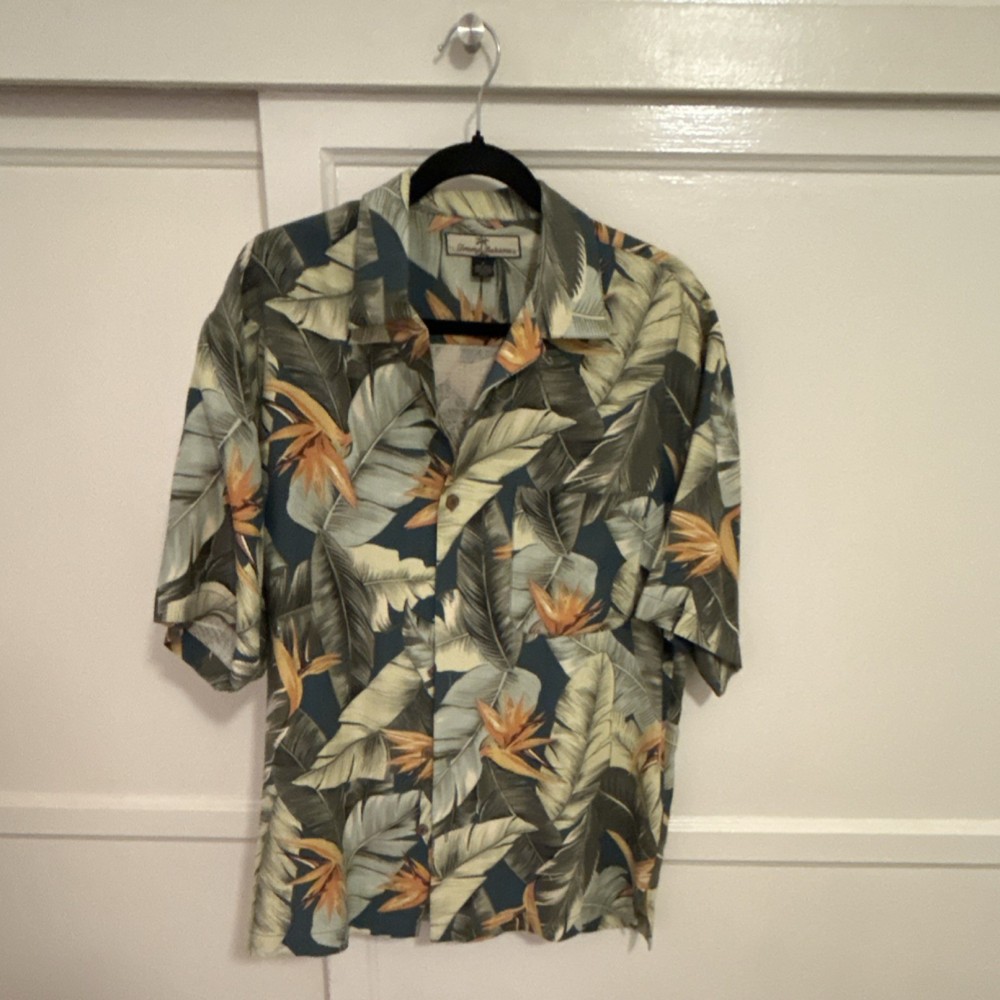 Tommy Bahama Silk Hawaiian Floral Button-Up Shirt S Short Sleeve Tropical