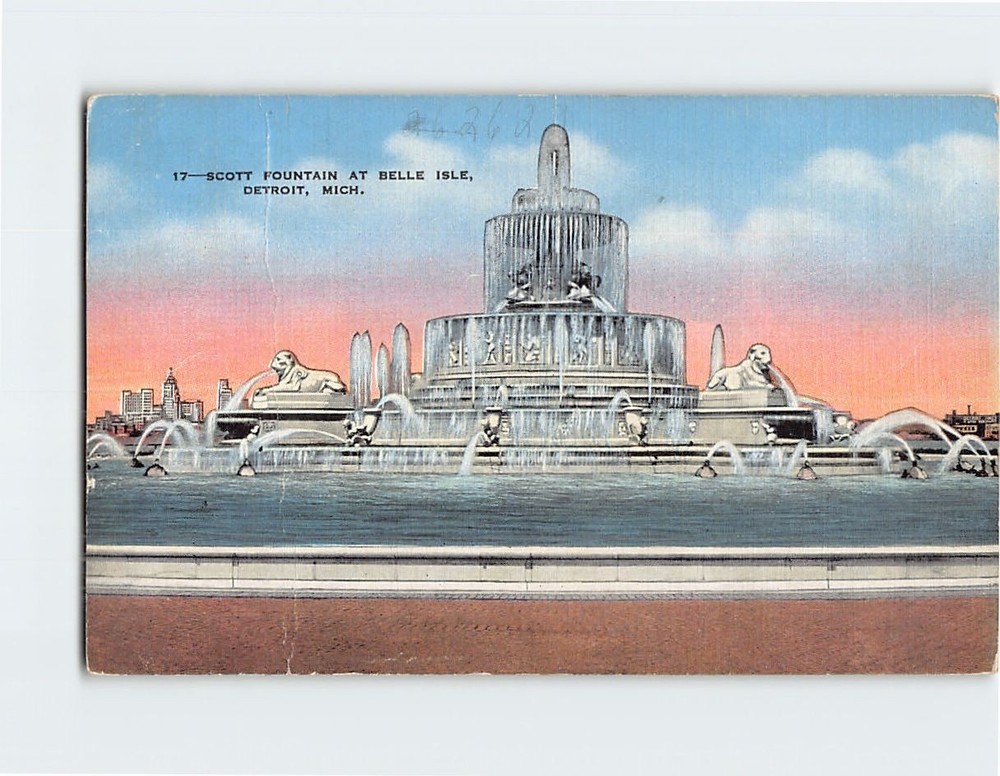 Postcard Scott Fountain Belle Isle Detroit Michigan USA