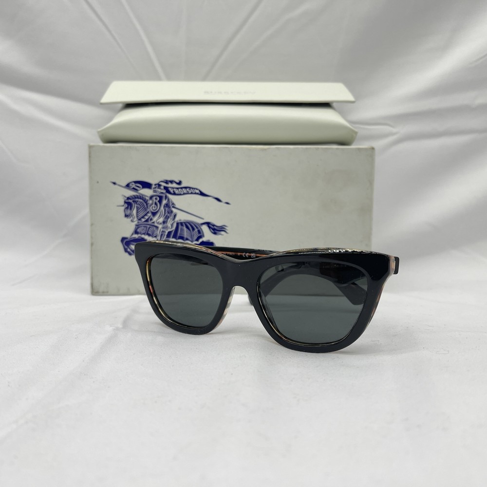 Burberry Womens Thick Cat Eye Sunglasses Black On Vintage Check